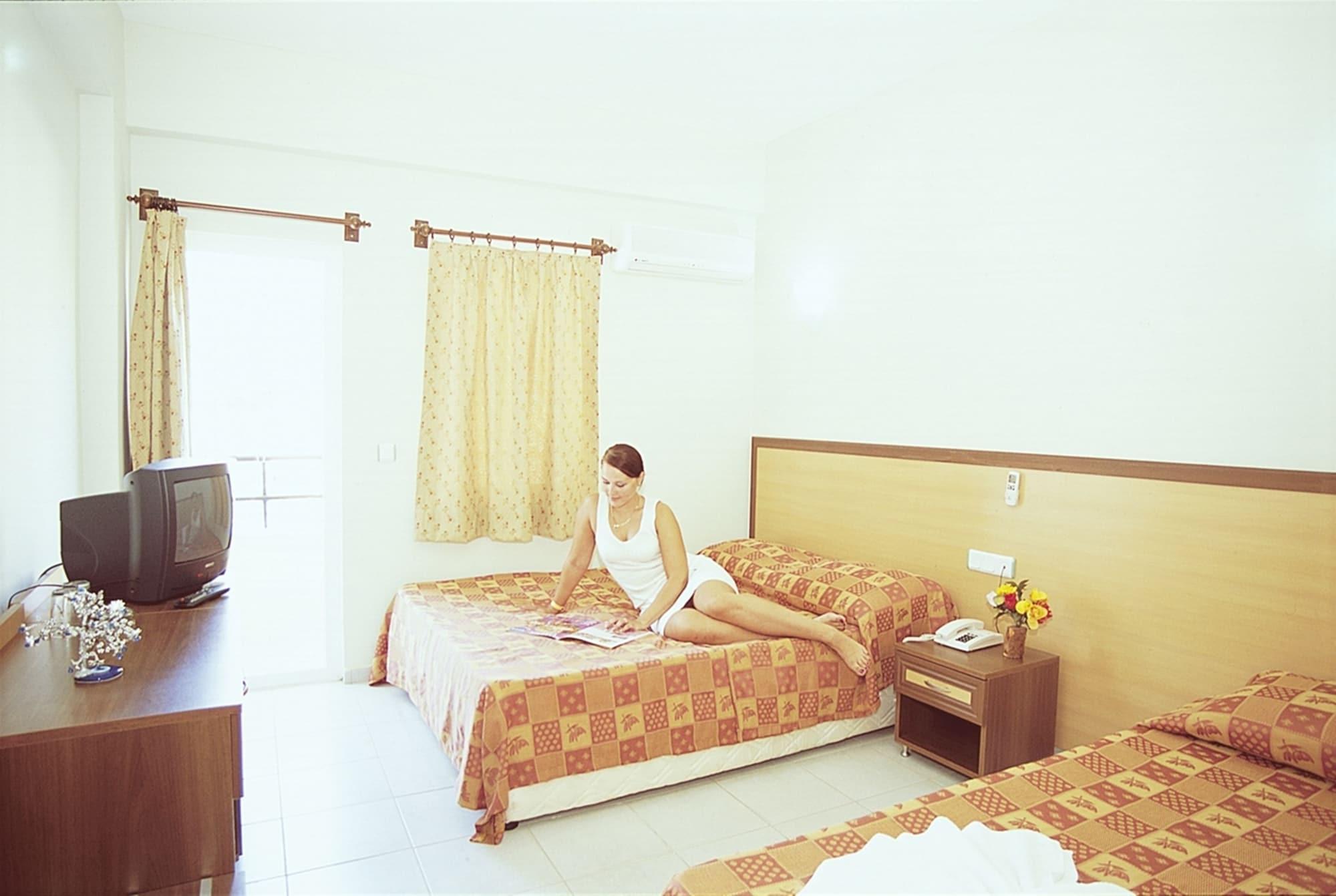Asia Hotel Кемер Екстериор снимка